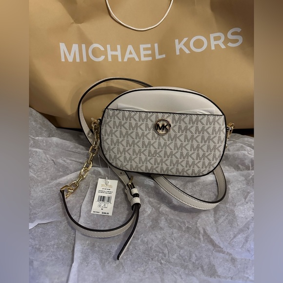 Michael Kors Crossbody for sale! New! - Picture 1 of 6